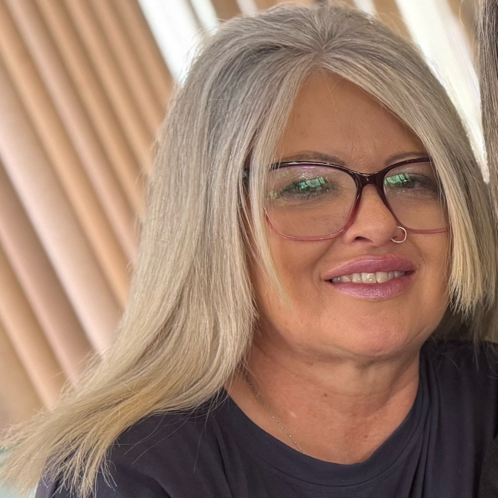 Meet your Posher, Pam
